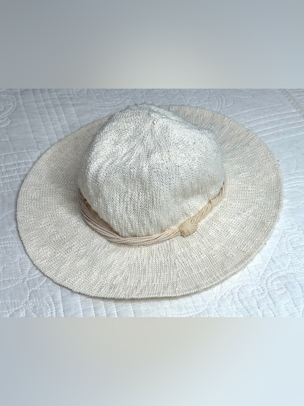 American Eagle Cream Wide Brim Sun Hat Linen Soft Brim